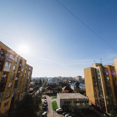 2 Найкраще Розташування В Місті Нова Квартира В Центрі Ujhorod Exterior foto